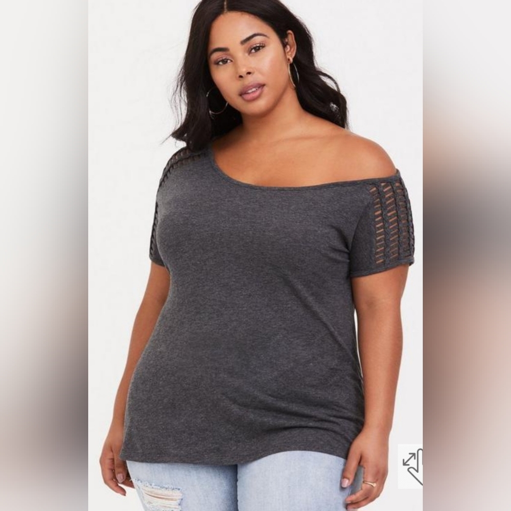 Torrid - Gray off the shoulder tee